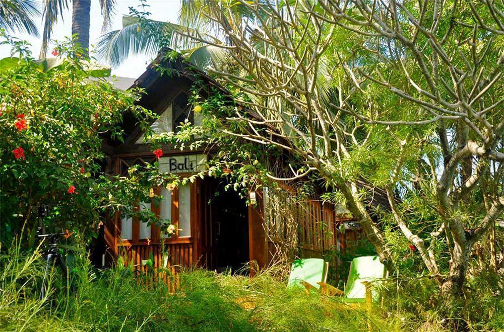 Cavala The Seaside Resort Baga Bagian luar foto