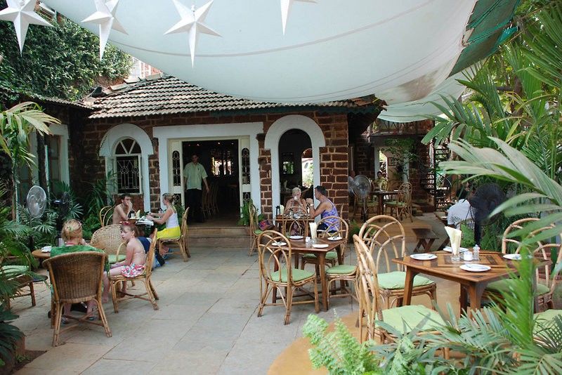 Cavala The Seaside Resort Baga Bagian luar foto