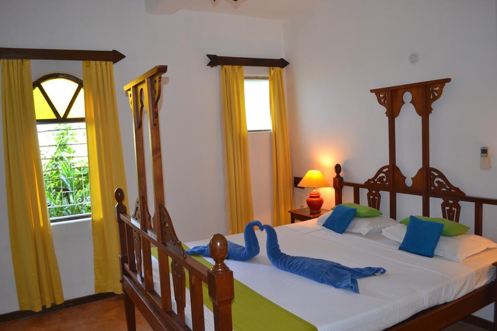 Cavala The Seaside Resort Baga Bagian luar foto